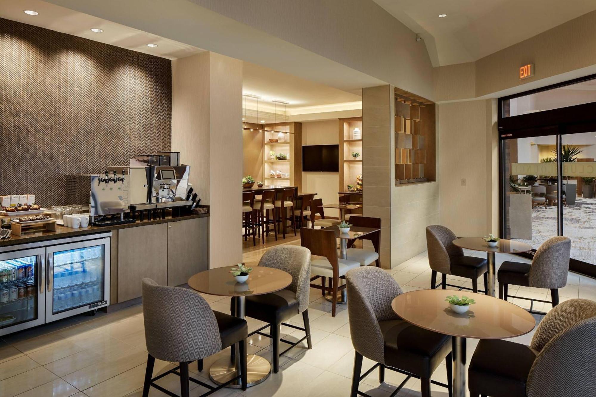Marriott Cincinnati Northeast Mason Exterior photo